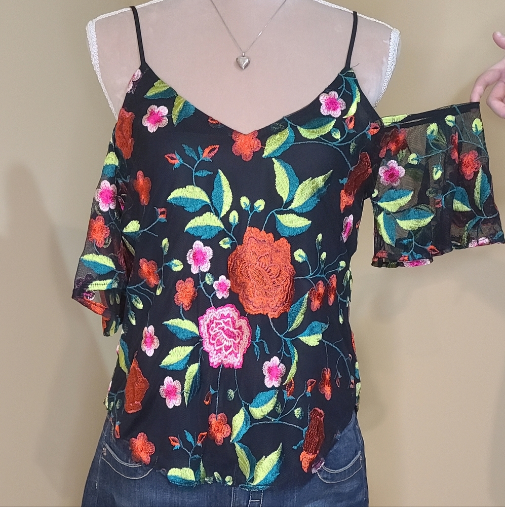 Open shoulder black mesh floral embroidered cami